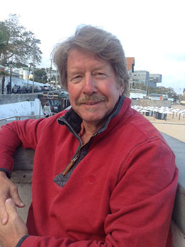 photo of author Dwayne Brenna